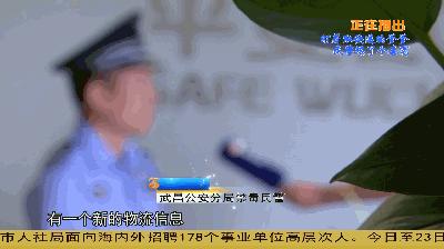 DƬ